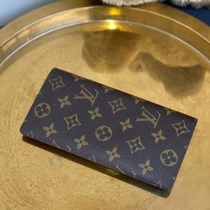 Louis Vuitton wallet